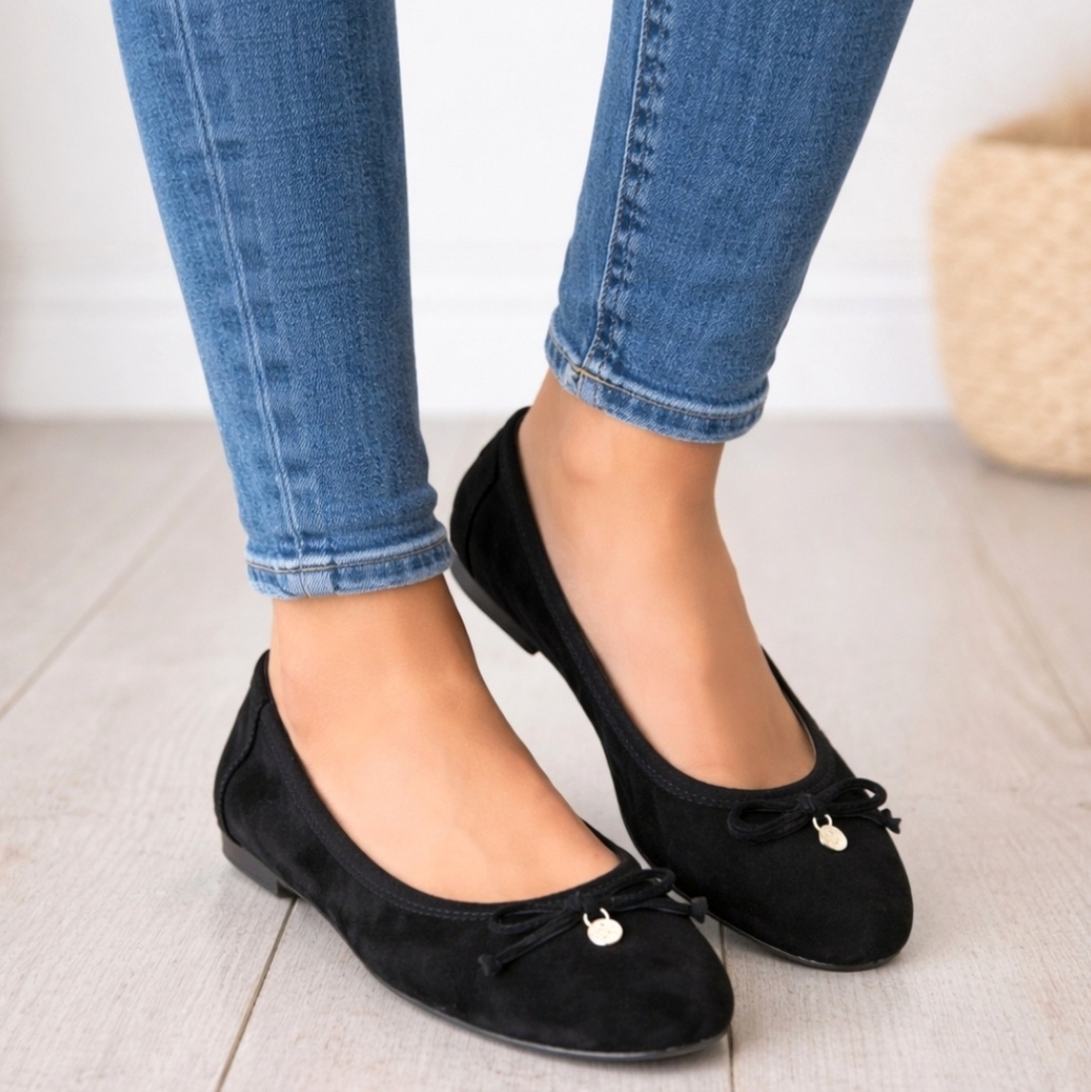 G.H. Bass & Co. Lane Classic Minimalist Black Suede Comfort Ballet Flats 7.5M